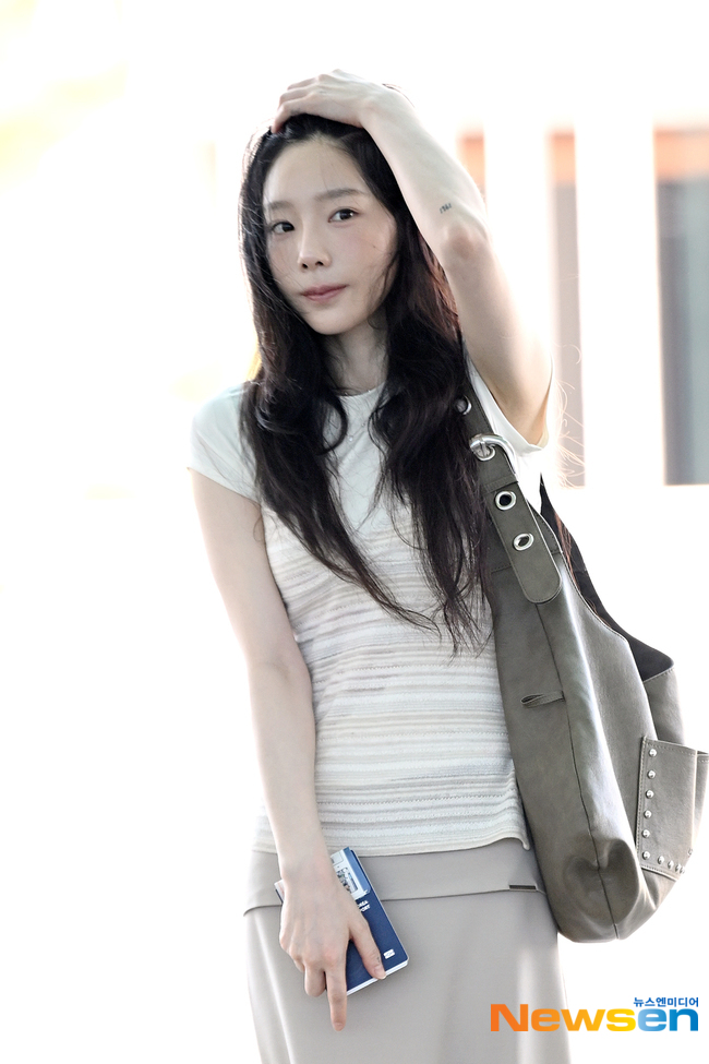 309KTYSS's tweet photo. Incheon Airport to Taiwan for 'K-Spark in Kaohsiung' 🇹🇼

260530 #태연 #太妍 @TAEYEONsmtown 🫠 https://t.co/oEDBKYelvi
