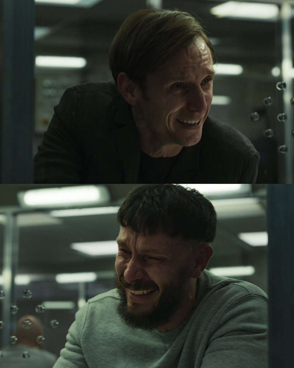 CharlieLeFou's tweet photo. Terminó Half Man y quedará por un buen tiempo en mis conversaciones esta escena que es un Tour-de-force de Richard Gadd y Jamie Bell. https://t.co/4B6qzhtI0g