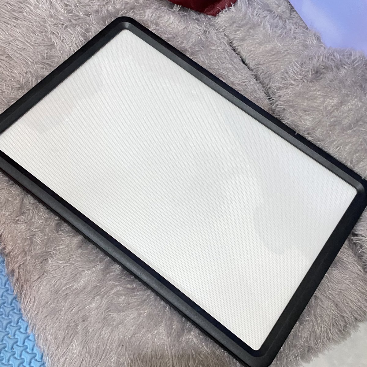 drummeirs's tweet photo. PRELOVED GODOX P260C

Original 100%
masih baguss bangeett 
Jarang dipake 
minus baut yang di pic 3 udah diganti jadi agak longgar aja di bagian bracket nya
Bisa co oren

#zonauang #zonaba #lighting #prelovedlighting lighting godox p260c content creator https://t.co/trvC7UVPKE