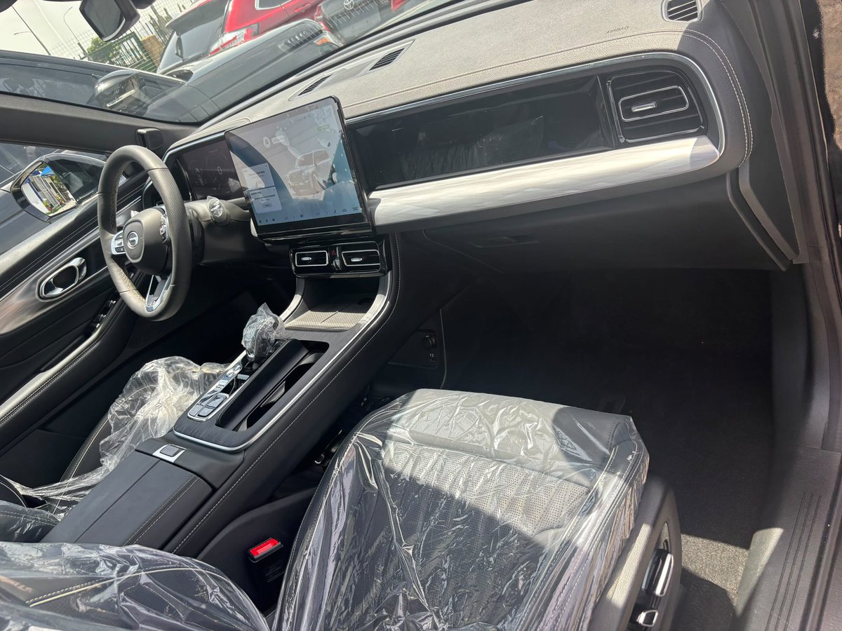 anyicash2's tweet photo. BRAND NEW GAC 2026 MODEL WITH FULL PANORAMIC SUNROOF, WIRELESS CHARGING, THREE SEATER ROLE WITH DOUBLE KEY FULL INFOTAINMENT SCREEN, POWER BOOT, VOICE CONTROL, BLIND SPORT DICTATOR, PARK ASSIST AND LOTS MORE
Price 78m
Call 08037883183 https://t.co/MHXw73XsDG