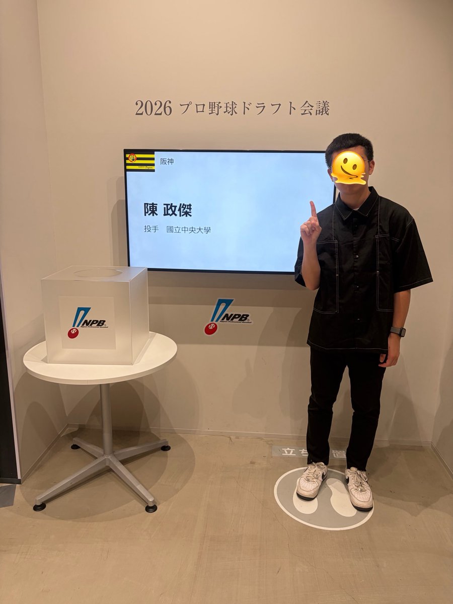 Nether_27's tweet photo. 2年ぶりの甲子園！⚾️
やっぱりここは最高の場所。
…なのに、寝坊して中に入れなかったのがショックすぎる🥲 次こそは絶対にリベンジして、球場の中まで堪能するんだから! https://t.co/pkdnqKRoGY