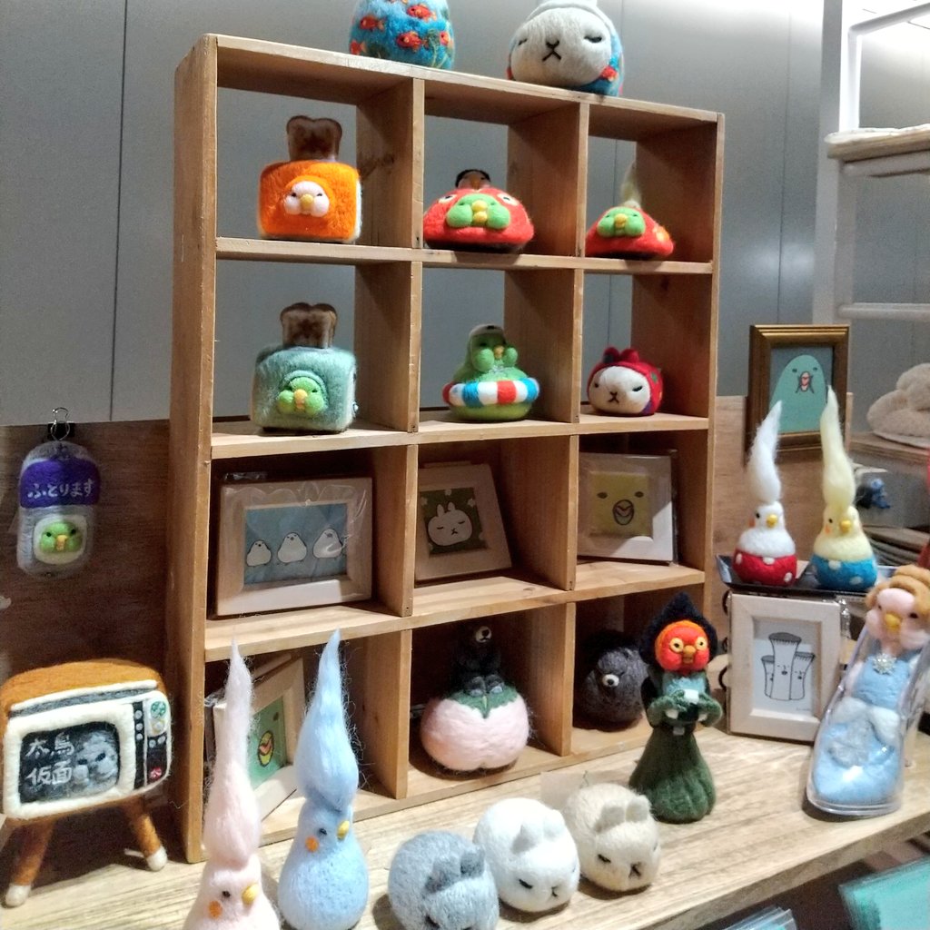 usagimaturi2008's tweet photo. チカホ憩いの空間でのセレクトマーケット、本日より始まりました🎪
2日間どうぞよろしくお願いいたします♪
#セレクトマーケット https://t.co/589qAFUpou