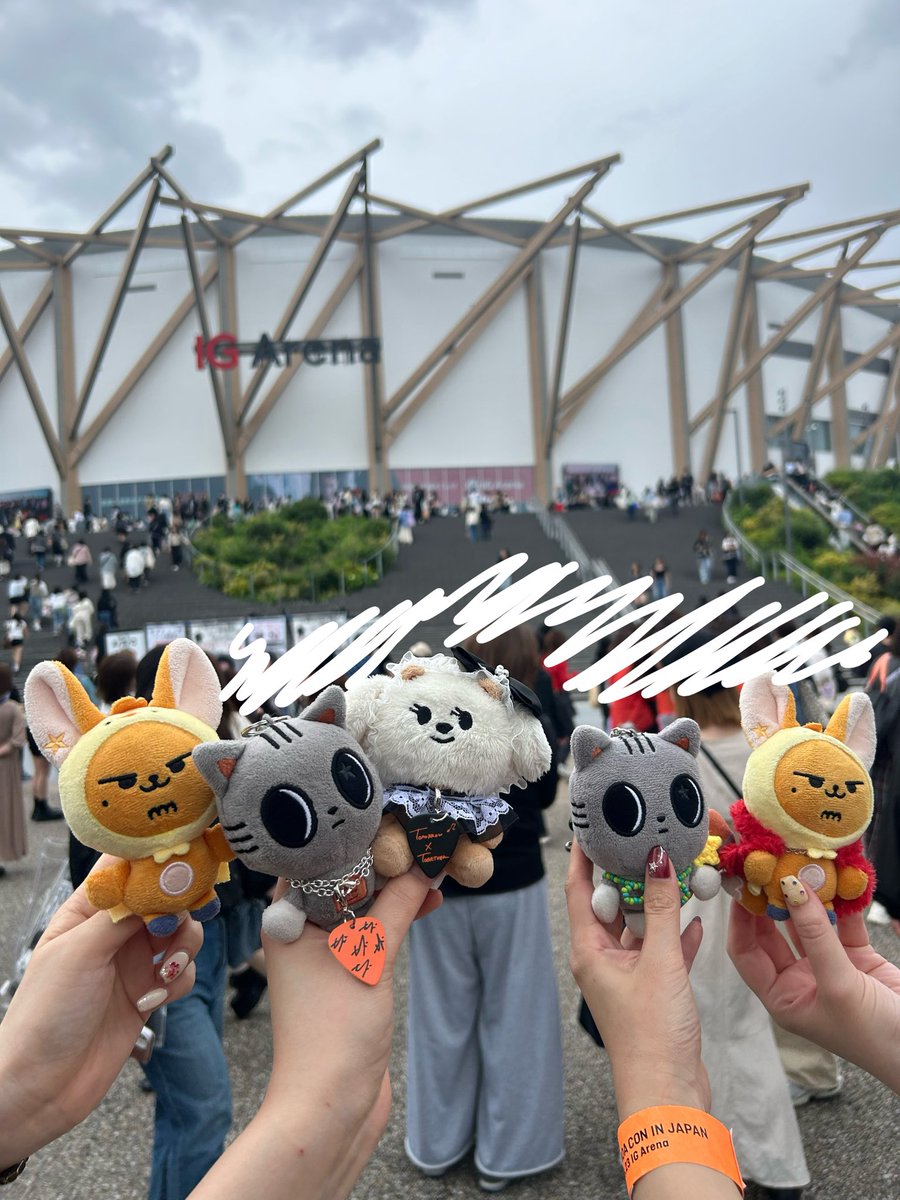 moatxt_0205's tweet photo. TXT MOA CON IN JAPAN 
愛知 5/23
やっぱり初日のドキドキ感はさいこーだね🥹 https://t.co/AsQXtXmqsN
