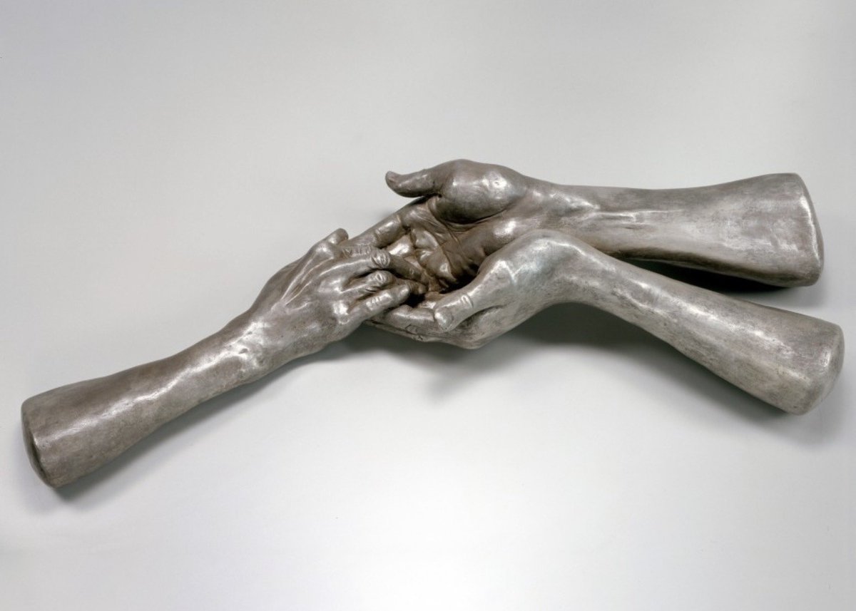 lovedropx's tweet photo. hands sculpture by Louise Bourgeois (1993) https://t.co/tNhukyx8Fw