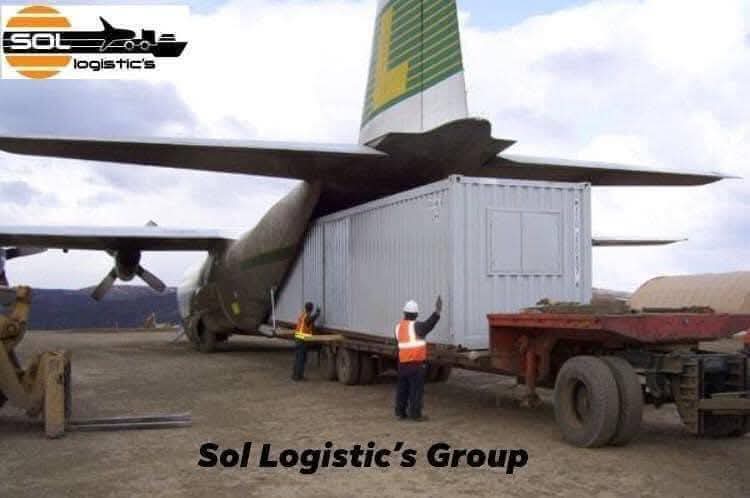 Sol_Logistics's tweet photo. We offer platinum service for all your shipping needs, so your delivery gets there exactly when you need it!!! 

Sol Logistic´s Group Holding. https://t.co/adFkUKbKl3
