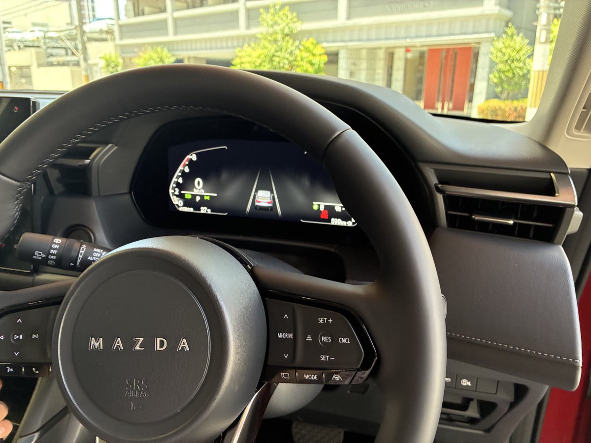 nsx_t's tweet photo. CX-5が展示してあった。 https://t.co/RFsiYdltBc