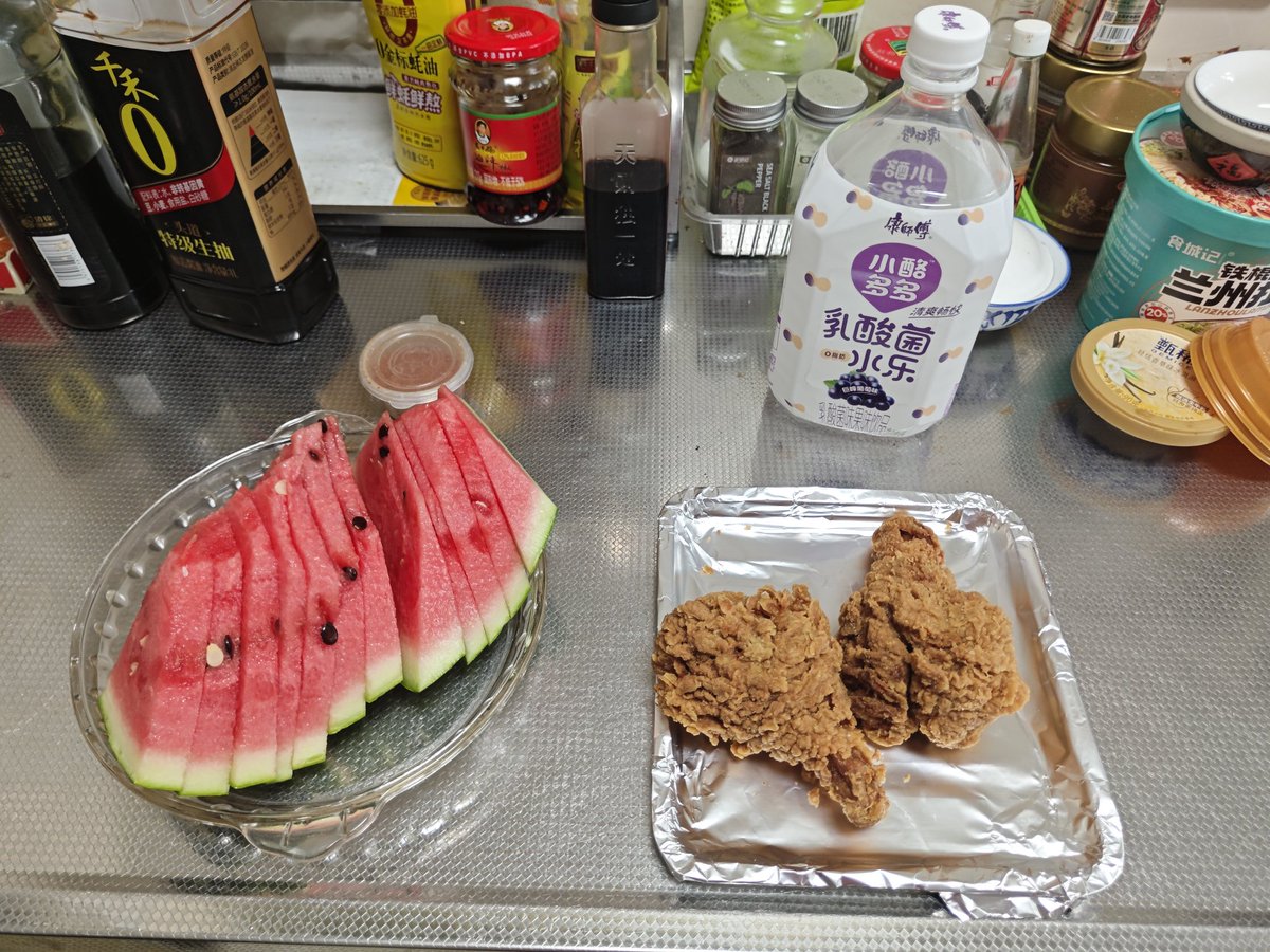 GunMuHuiBingYan's tweet photo. @whyyoutouzhele 依旧真（图一）假（图二）广府菜这一块 https://t.co/VpfI0ddgtm