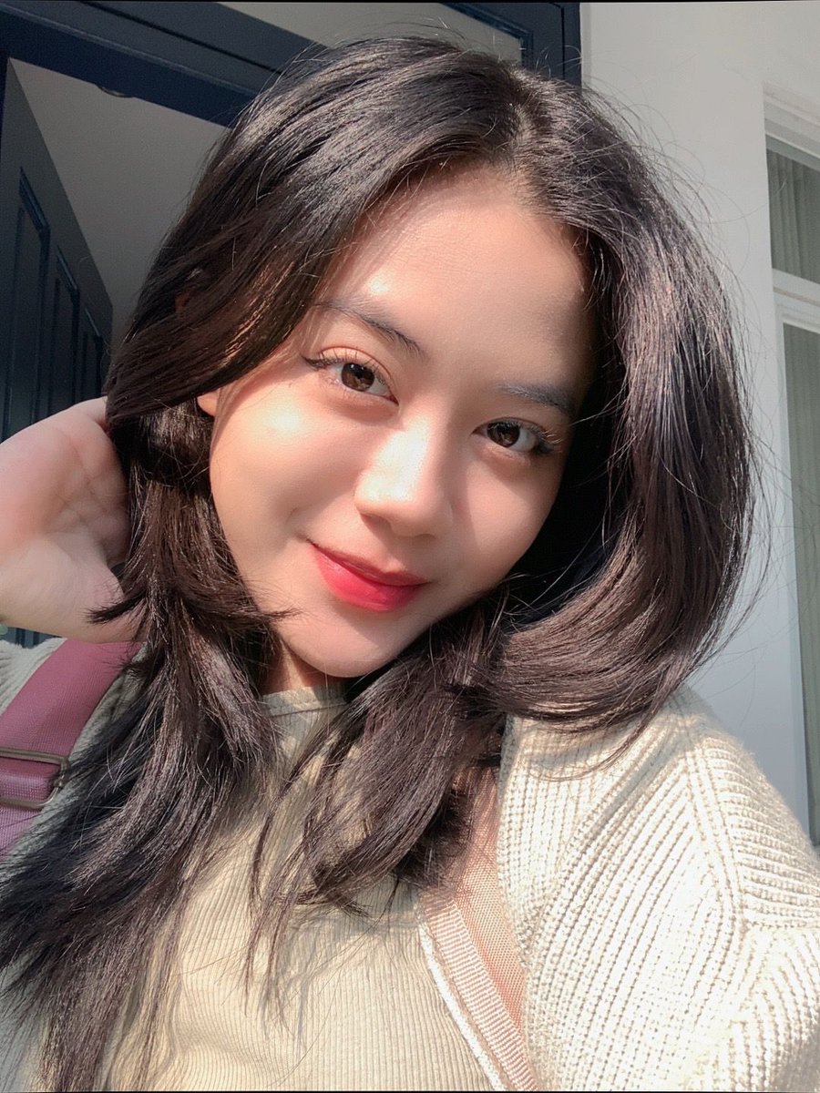 lalaaylsa's tweet photo. siangg 🍀 https://t.co/T7OPhqnNXt