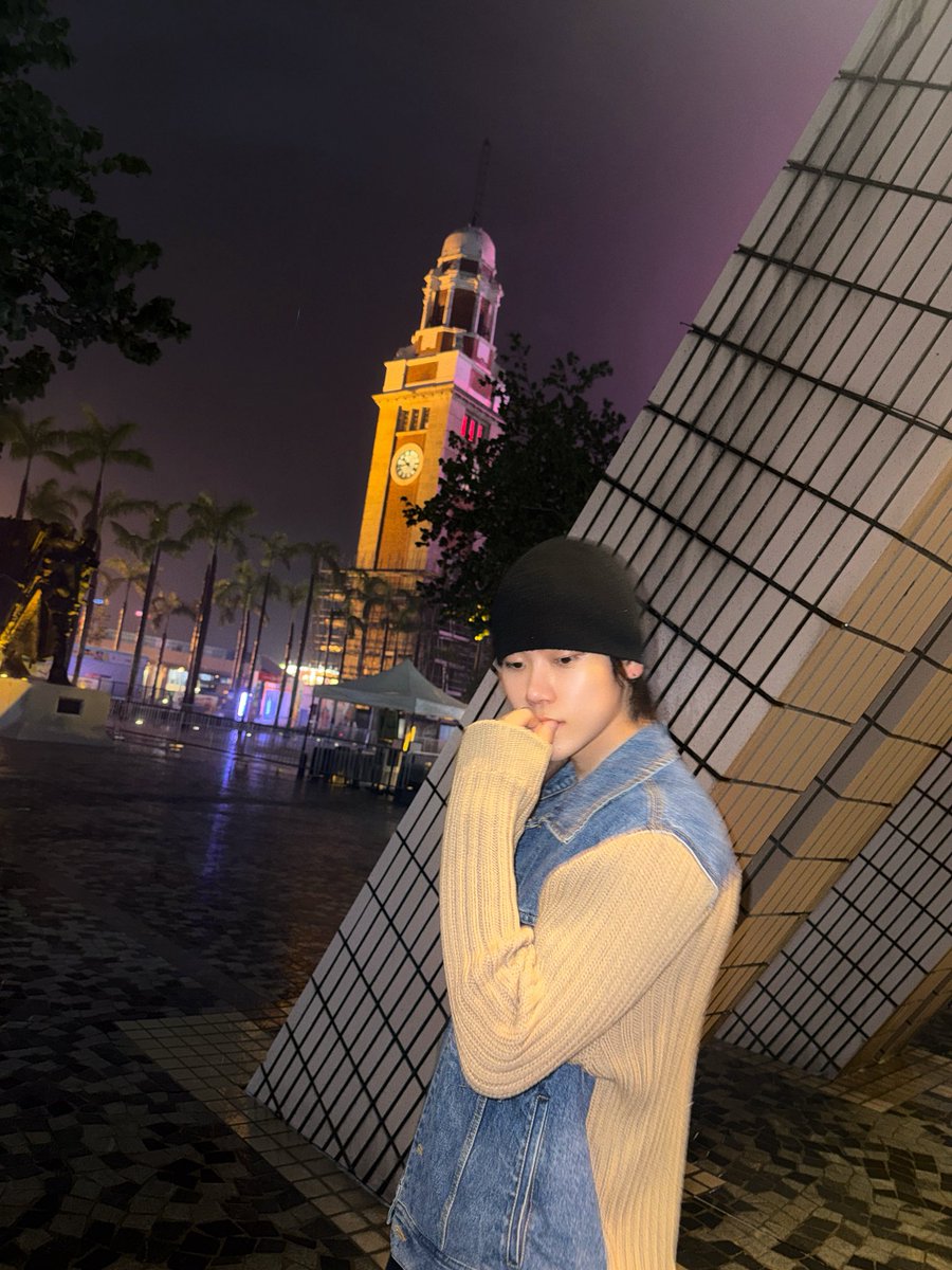 CYE_MEMBERS7's tweet photo. ⛈️☂️😳

#장여준 #JANGYEOJUN  
#CLOSEYOUREYES #클로즈유어아이즈
#CYE #클유아 https://t.co/AFjhA6Q3Fw