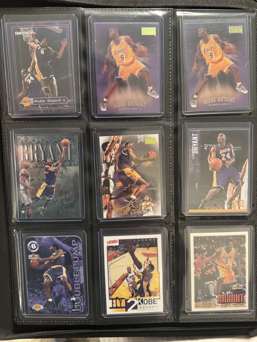 AK_Collectables tweet media