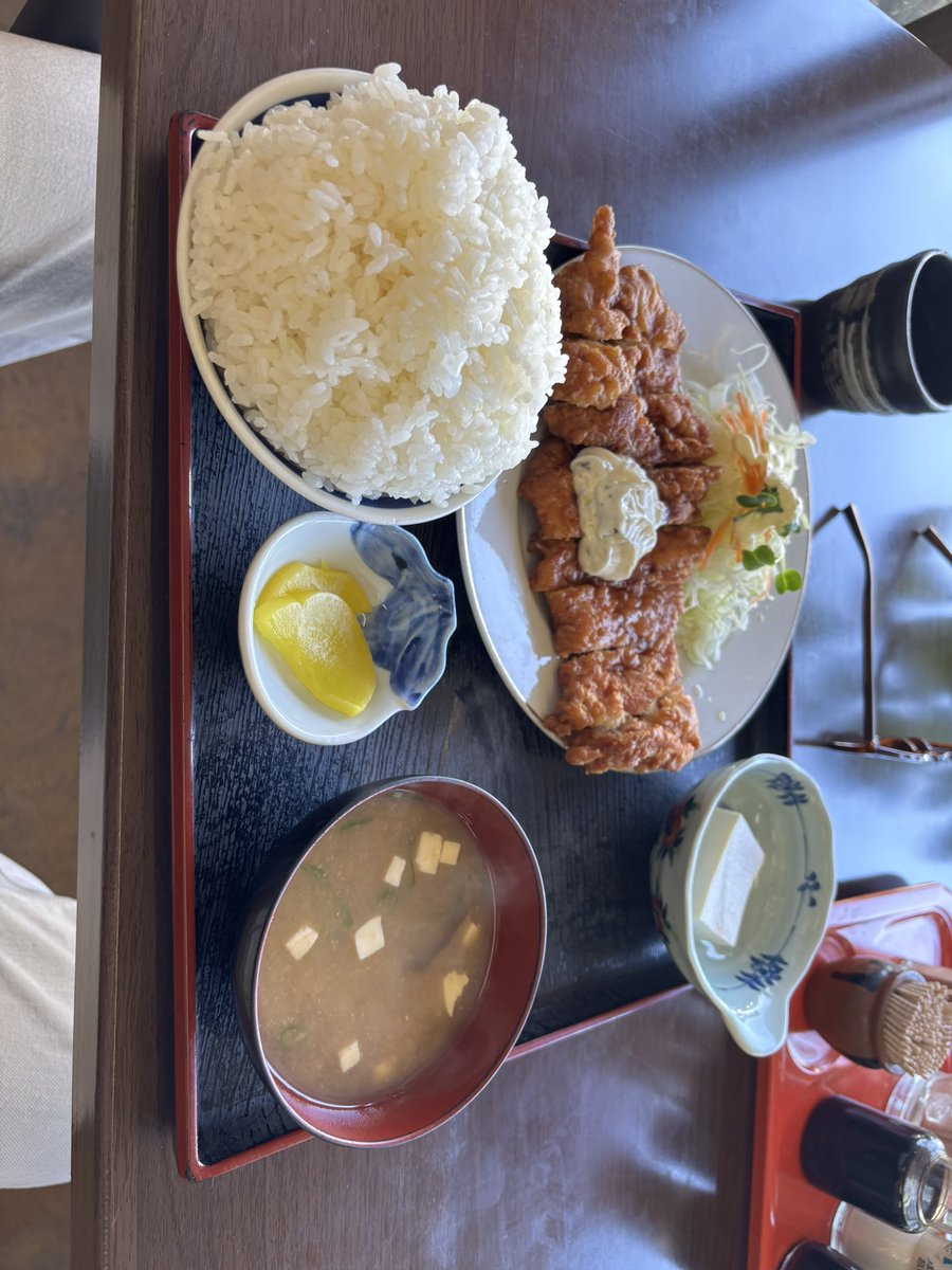 cyan8a8's tweet photo. 昼飯ですね〜 https://t.co/eNxSsoSBQV