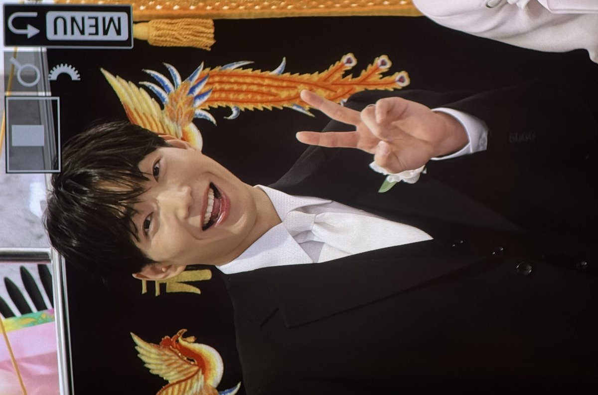 pitchurmoment's tweet photo. 5월의신랑 결혼츄카합니다 🍾🥳 https://t.co/bMxyZB12wD