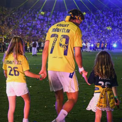 ririlovesiris's tweet photo. #NewProfilePic https://t.co/BkEmeK4ku6