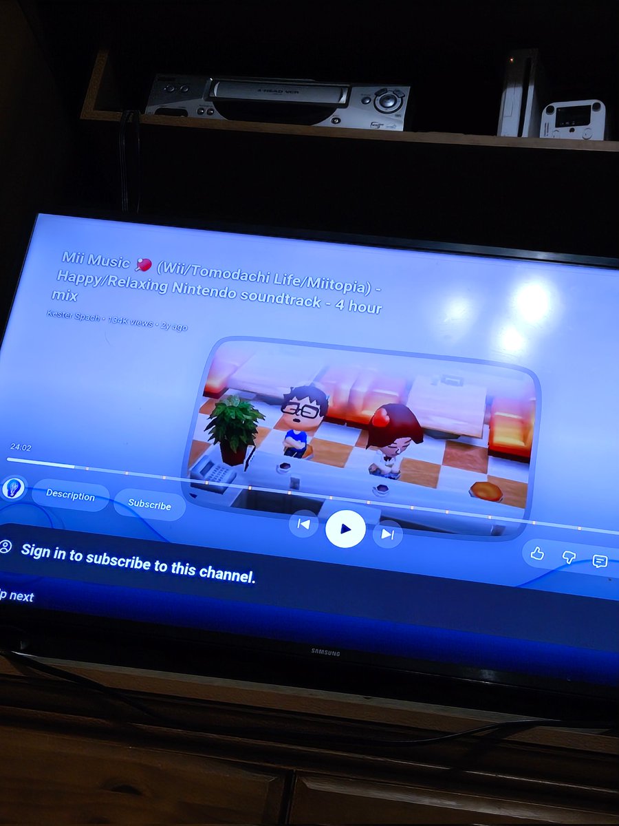 adeera62618's tweet photo. @zorrpu, found an image of you and Mii Gunner in my sleep music. https://t.co/7J599UERzF