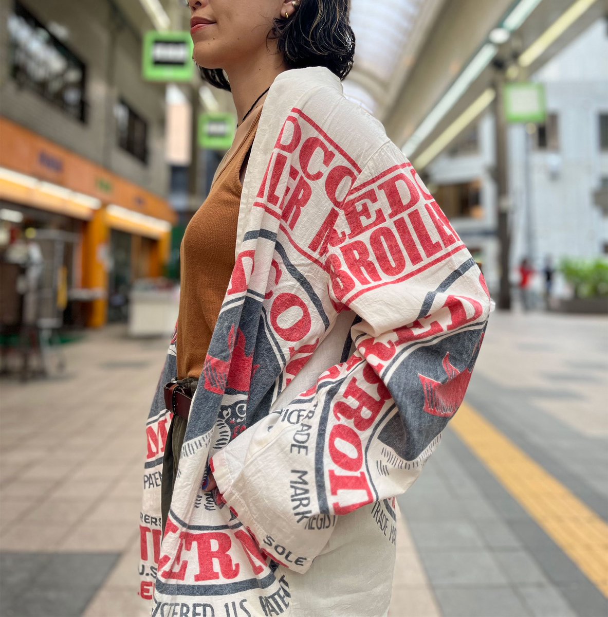 SEEK_SAPPORO's tweet photo. New Arrivals 

インパクト抜群な総柄ファブリック
ゆったりシルエットの羽織り
軽くて袖通しよし

onlinestore https://t.co/l7zbwv1FMB 
instagram https://t.co/rhKkewqyW3 https://t.co/0B04xmufCB