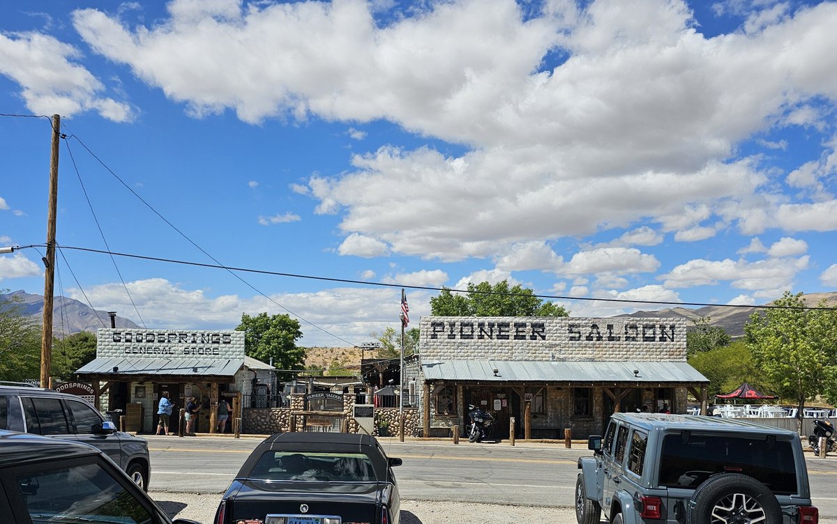 RoyalGuardRedX's tweet photo. Just got back from Vegas. Won me $100 and only gambled $5.

By the way, I highly recommend stopping by the Goodsprings Pioneer Saloon. Not just for the obvious FNV nerd reasons, but because they have the best burger I've ever had in my life. https://t.co/bKY3eHyMGs