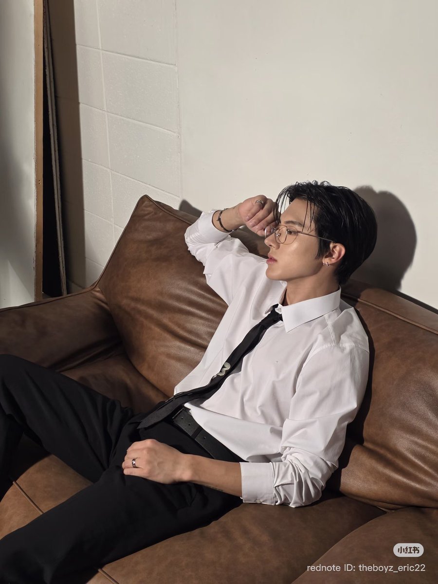 qeric's tweet photo. 你是我的, 我是你的 🖤 https://t.co/pe3htuV6sP