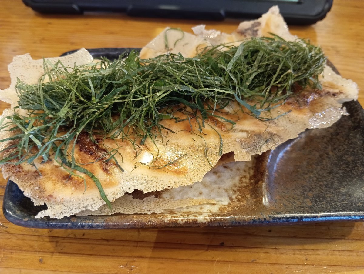 hakuga_001's tweet photo. 大葉餃子美味しかった✨ https://t.co/fwOkRUlbBl