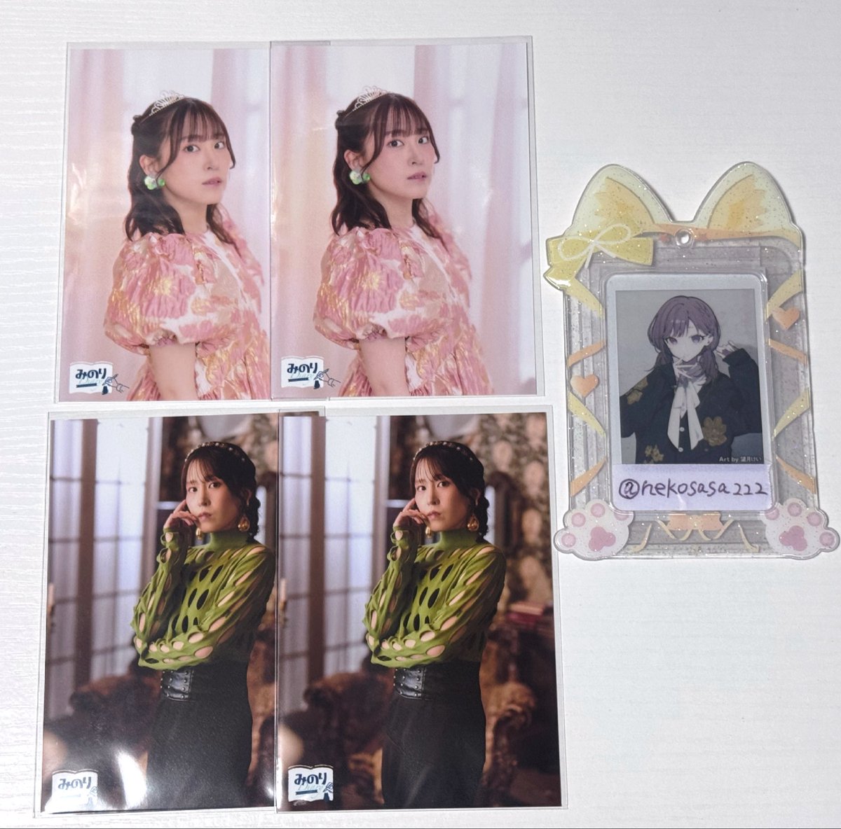 nekosasa222's tweet photo. 【交換】鈴木みのり/みのりダイアリー/ブロマイド

譲　写真1枚目

求　写真2枚目の求スタンプ

郵送にて交換となります。
検索からでもお気軽によろしくお願いします。
本人B済です。 https://t.co/GBRYCODKoG