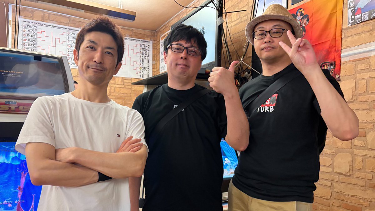 newton_ooyama's tweet photo. 本日行われたスパⅡX 3on3大会【三羽烏4】優勝は「こたか商店(ガイル)、ひろやん(Sホーク)、スズキ(ザンギエフ)」、準優勝は「カワシム(ダルシム)、ヨミアイ堂(リュウ)、シュウ(ケン)」！おめでとうございます。
#ゲームニュートン https://t.co/XIbgTKZQGd