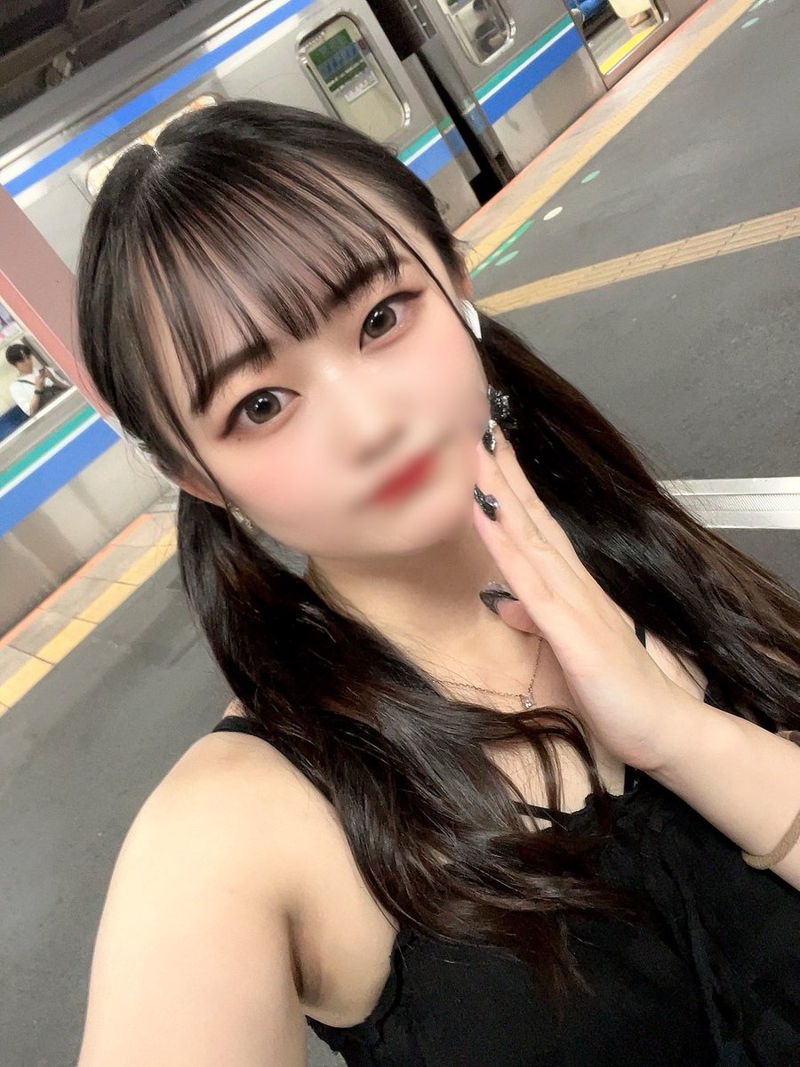 Usage_06's tweet photo. 可愛いお顔もできちゃうよ✌️ https://t.co/MbMA9maXu6