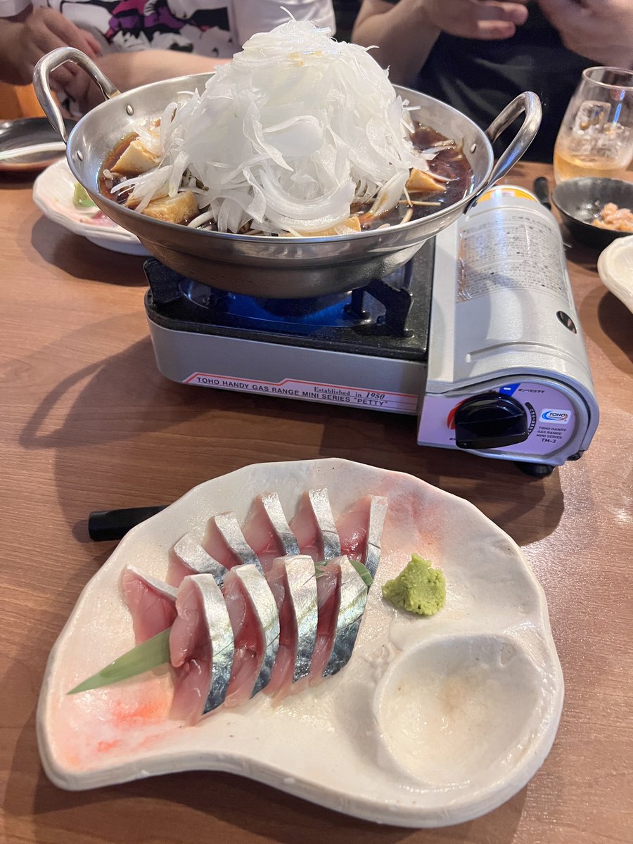 助手 tweet media