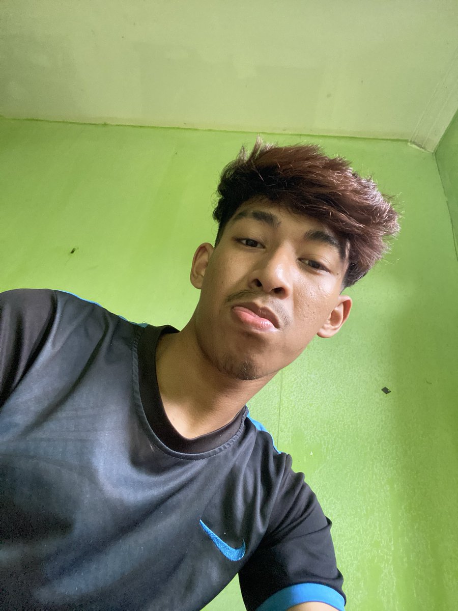 𝐿𝒴𝐹𝐹𝒵 . tweet media