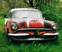 Vfabry's tweet photo. Roadworthy Rescues 🇺🇸
This 1955 Pontiac 2 Door Post had a 
287 cu in V8 180 hp (134kW) and Pontiac’s first V8. It was rescued, restored w/ new points, plugs, carburetor and repainted to look like a NASCAR  ‘race-car’ and run on a dirt track in Tennessee.
https://t.co/qbMmEvHl4d https://t.co/kAZC2gvxcl