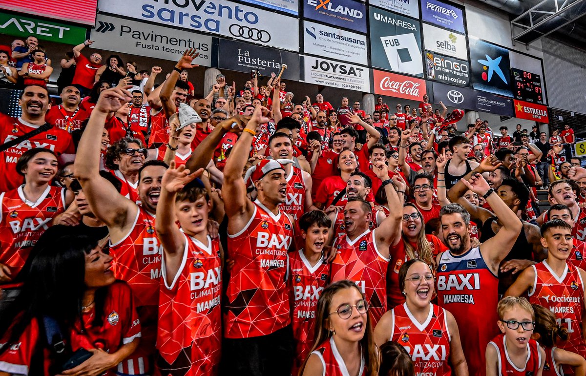 gradanimacio's tweet photo. 𝗤𝗨𝗜𝗡𝗔 𝗧𝗘𝗠𝗣𝗢𝗥𝗔𝗗𝗔!!!! 👏🥹🔴❤️🏀

Una temporada 2025/26 que passarà a la nostra llarga història en lletres d’or.

La primera participació a @EuroCup amb una meritòria classificació als play-off. 

Un 10è lloc a la Lliga @ACBCOM 

Un munt de viatges, lesions, entrebancs, canvis de jugadors i per sobre de tot 𝗨𝗡𝗔 𝗖𝗢𝗠𝗨𝗡𝗜𝗢́ 𝗧𝗢𝗧𝗔𝗟. 🍍

Aquesta és la 🗝️ que obre totes les 🚪

Només des de la positivitat, la unitat, el treball i la humilitat podem existir i créixer.