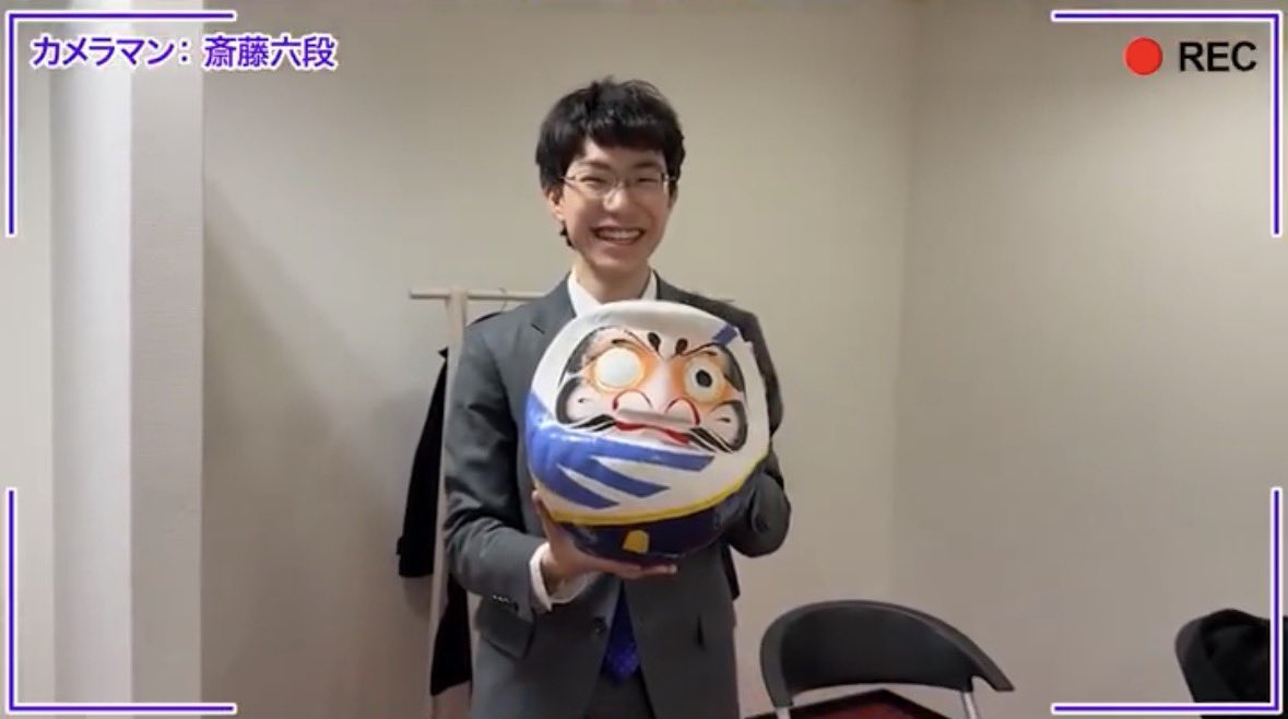 ppfumiko's tweet photo. ABEMA将棋チャンネル(@Shogi_ABEMA )に、続々とカイシャダルマが登場しています！
全チーム分のご準備をさせて頂きました、お披露目が楽しみ🔥 https://t.co/rMMHPfyh2N