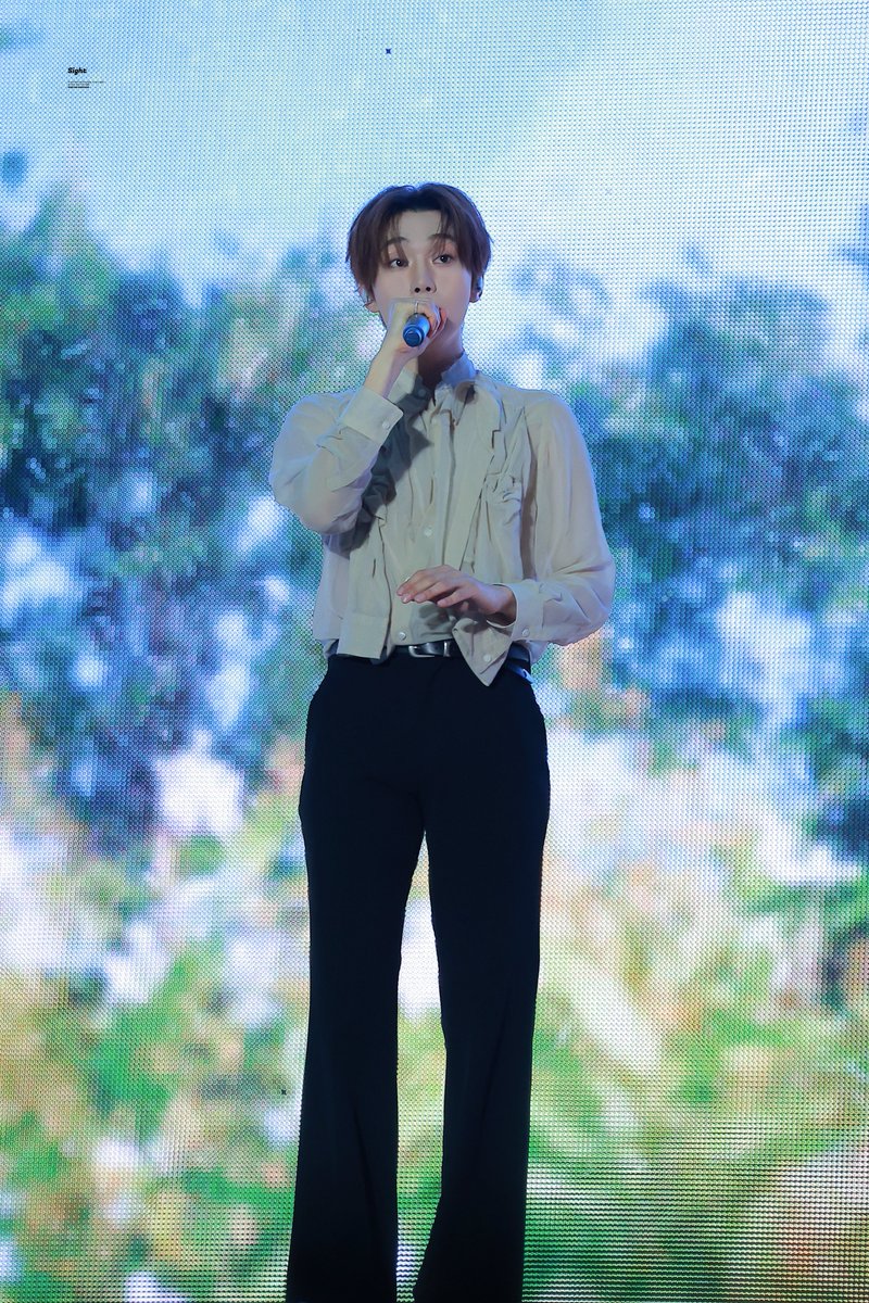 아⁹ 뿌 ☽̶☾ tweet media