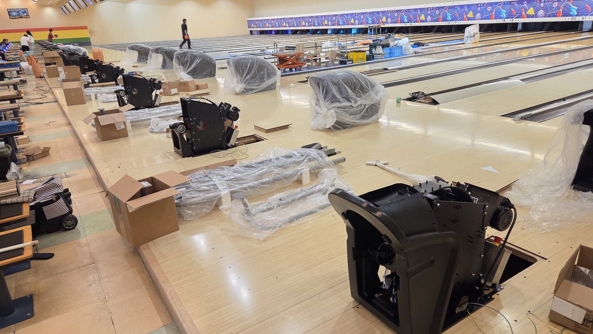 クァトロブーム小杉【ボウリング🎳、カラオケ🎤、ゲーム🎮、スポフル🎱🏓🏸🏐🏀】 tweet media
