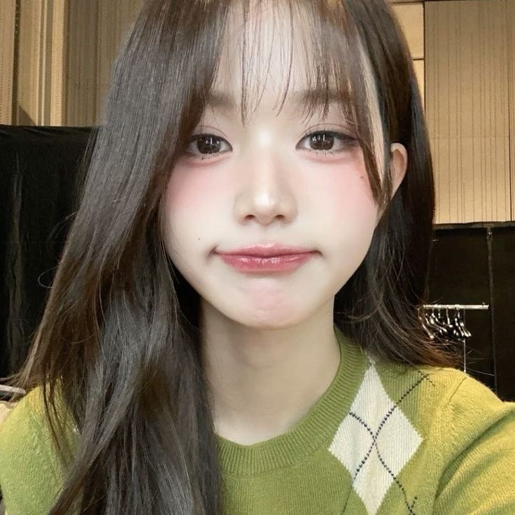 luv831wy's tweet photo. 동글동글 졸귀셀카 더줘 https://t.co/1QEfYEiVp1