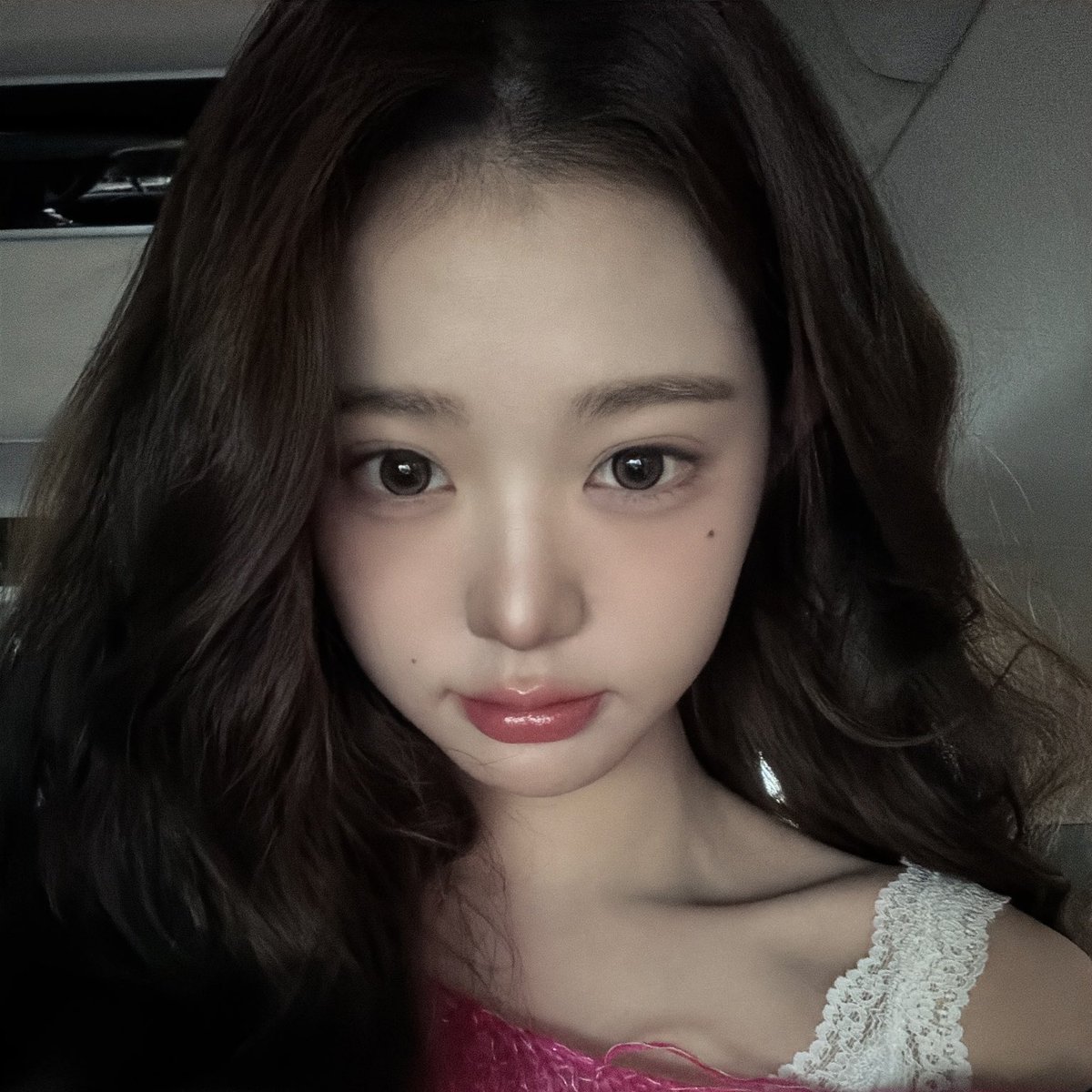 luv831wy's tweet photo. 동글동글 졸귀셀카 더줘 https://t.co/1QEfYEiVp1