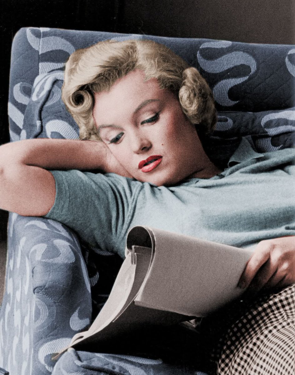 Clubpassionmar2's tweet photo. Own color work so please do not share it on another group or page than this one without quoting my name and agreement. Thanks for your understanding.

#marilynmonroe #Marilyn #colorisation #ColorWork #dedienes https://t.co/5tA2VDgETz