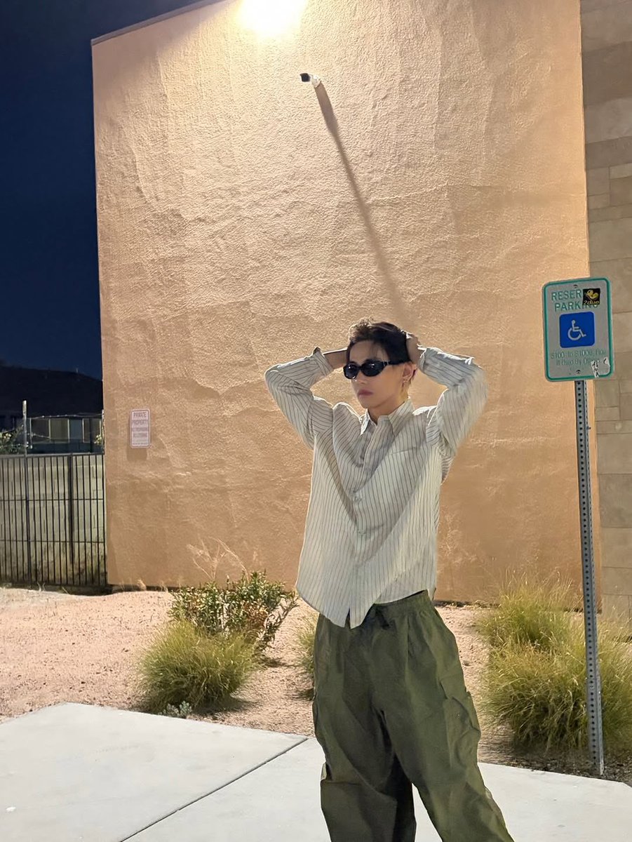 BTS Updates, Charts & News Backup tweet media