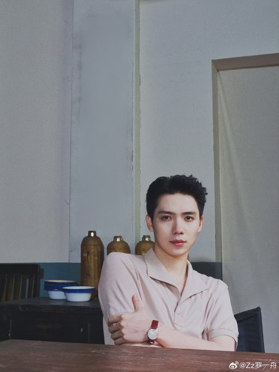 115LYZ's tweet photo. สุขสันต์วันครบรอบ
เดบิวต์ 5 ปี! 🎊💞🥰
#หลัวอีโจว #罗一舟
#Luoyizhou https://t.co/hnR5Zm1670
