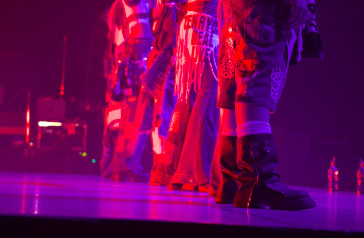 LittleGleeMonst's tweet photo. ◇ ◇ ◇ ◇ ◇ ◇

Little Glee Monster
Zepp Tour 2026 “全力REAL LIVE”
5/30 Zepp  Namba DAY2 Thank you!

◇ ◇ ◇ ◇ ◇ ◇

next ▶︎ 6/5 Zepp Nagoya

🔗 https://t.co/RWJbDSvhqE

#リトグリ_全力REALLIVE
#リトグリ_余韻 https://t.co/FoifiVAJCo