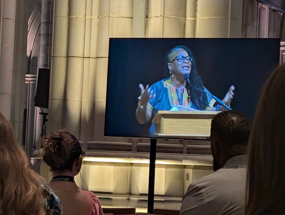 justhere2loveu's tweet photo. Yesterday⁰ I spoke to a full house at the National Cathedral about picking up the mantle of MLK, Malcolm X and Abraham Lincoln! Thank you @commentmag and The Understory Festival for the opportunity! https://t.co/VmViN95GSt