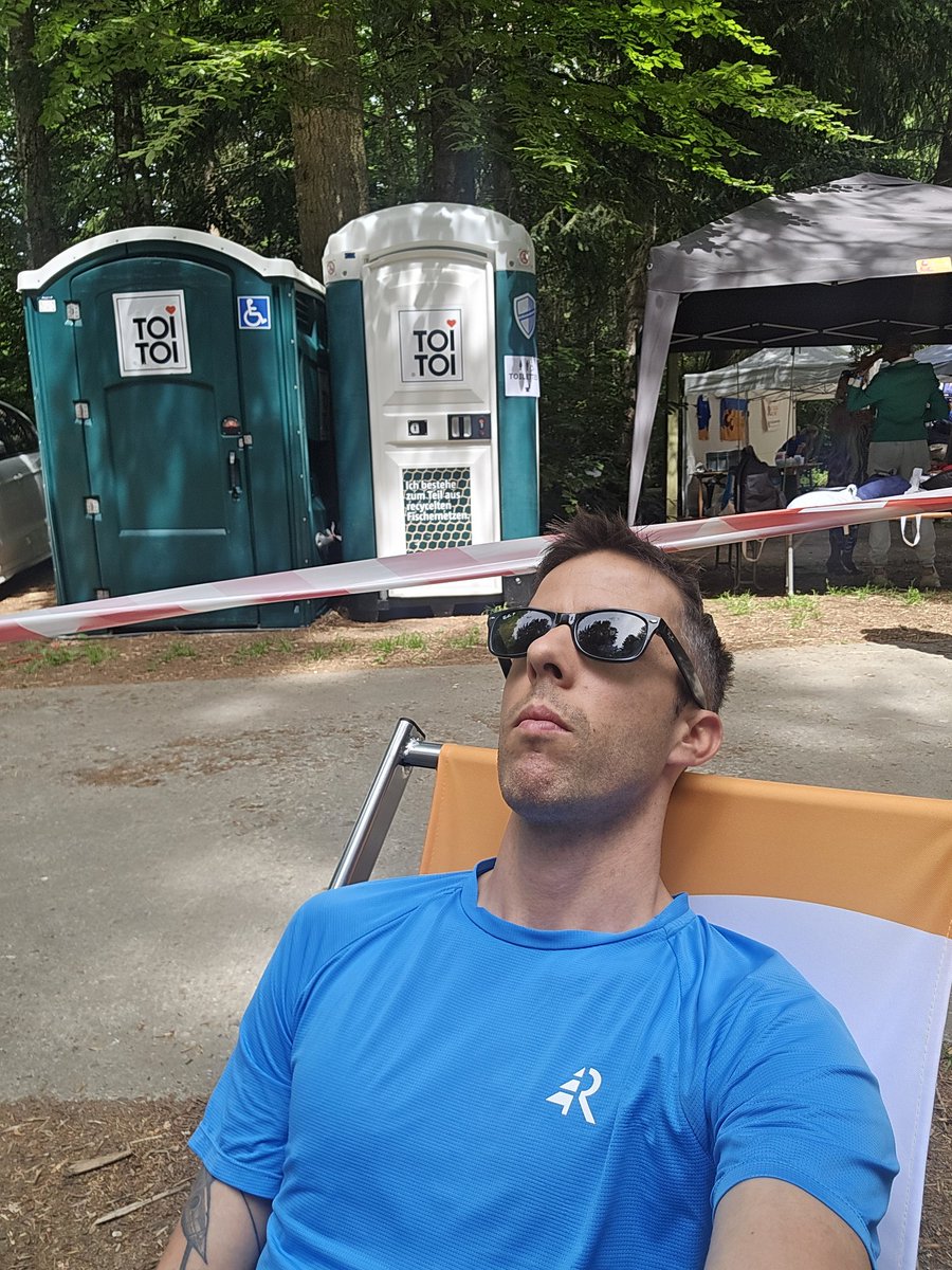 lavoieducoureur's tweet photo. Moi moi et
Toi toi
La team
#running #backyard #reprise #trailrunning https://t.co/CJEXvLrrKf