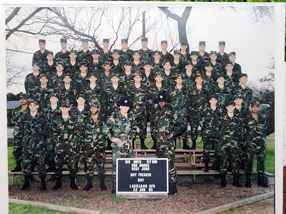 PackageQ91's tweet photo. @Jingoman111 Eighteen by one month... Aim High Air Force! https://t.co/ENLf2mX5Bl