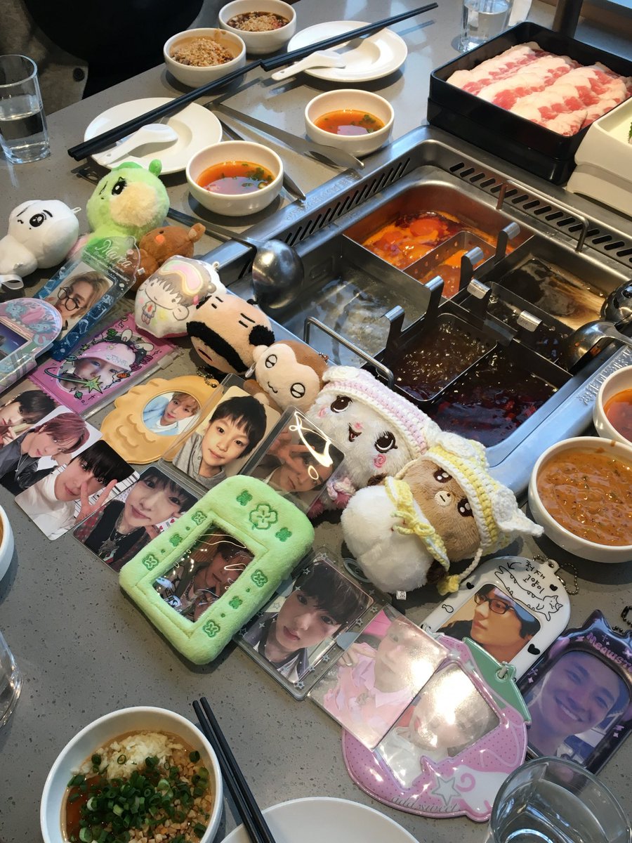 oe (돼지사육중) tweet media