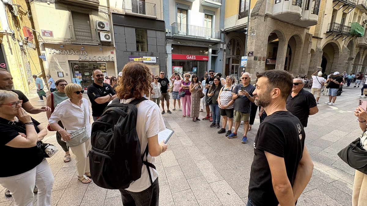 segredenegre's tweet photo. Comença la segona jornada de #elsegredenegre2026 

A primera hora, la ruta literària amb Marta Alòs, Juan Cal, Pau Juvillà i Montse Sanjuan. https://t.co/FRuxGIQ0xk