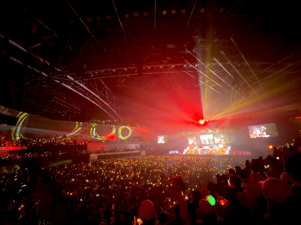 zerogo_ktm's tweet photo. ９年ぶり長野ビッグハット♪ありがとうございました！！
︎︎
#ケツメイシ 25th Anniversary TOUR
△▲△　ケツメンCAMP 2026　△▲△
︎︎
次回は6月6日(土)・7日(日) 兵庫・GLION ARENA KOBEです！！
︎︎
はじめましての会場で皆様のご来場お待ちしております☆
チケット情報など詳細は ツアー特設サイトで！！
https://t.co/GSRLyOTLgz