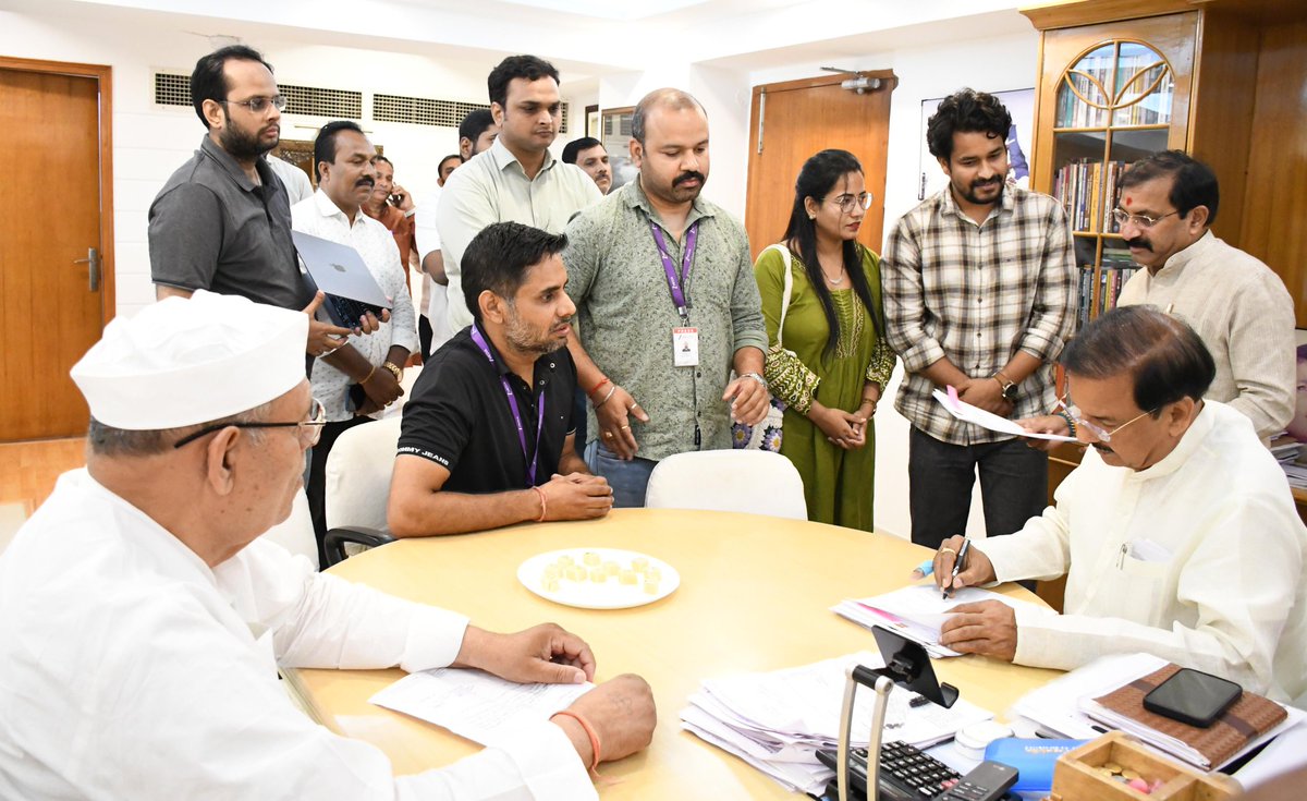 Dr. Mahesh Sharma tweet media
