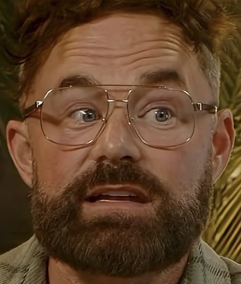 Magenwisdom's tweet photo. Why does he look like he is on undercover boss? https://t.co/rS5EiVvWpr