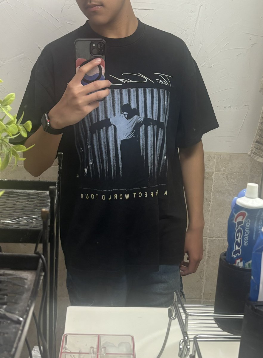 15thtrackonguts's tweet photo. my fav merch oat i love it sm https://t.co/ry0EPAyXXk