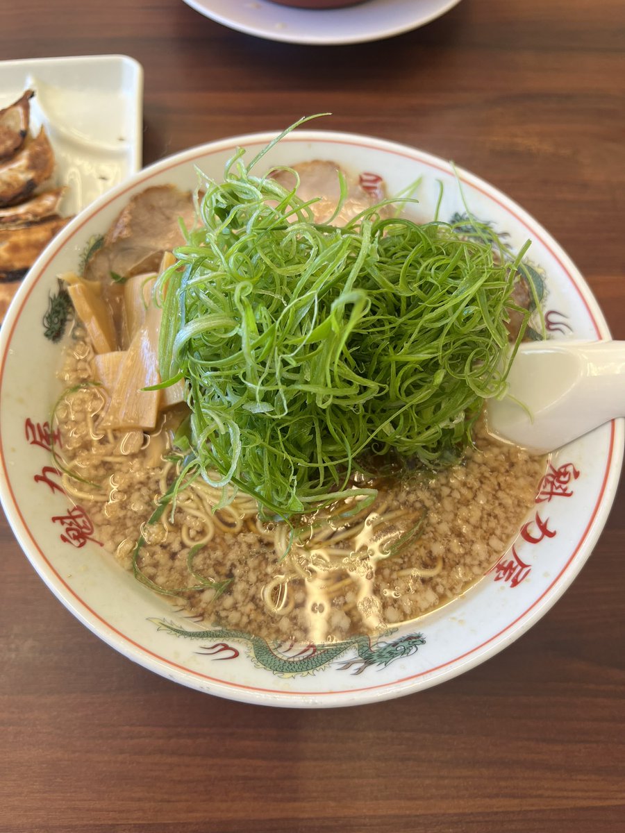 yamady8's tweet photo. 🍜久々すぎて涙でるわ https://t.co/RBEHZeBTaz