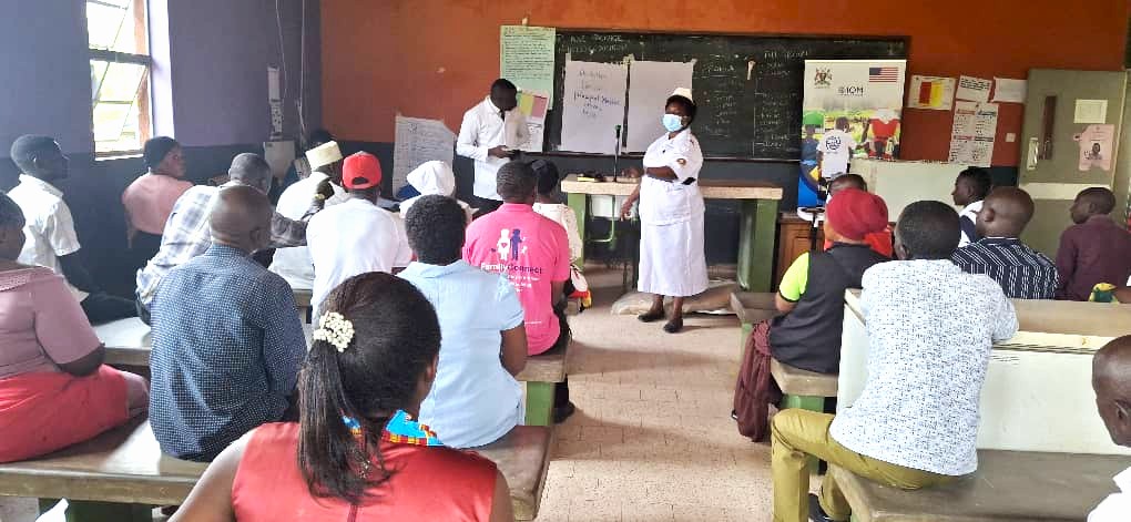 IOM_Uganda's tweet photo. During the two-day engagement, participants were equipped to identify suspected Ebola cases using standard guidelines, recognize warning signs and unusual health events, and follow alert reporting procedures for timely referral. https://t.co/uiJQnqY2mZ