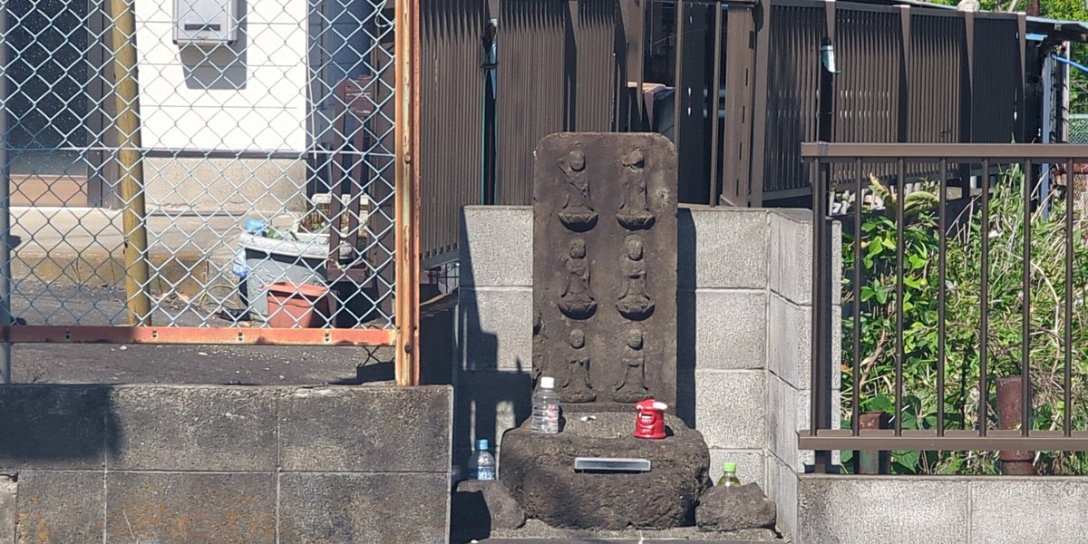 nagisaboys's tweet photo. お昼に歯医者すませて、東海道は平塚の八幡立場をスタート、#矢崎通り大山道 を伊勢原は田村通りの合流まで、ほぼ平坦の距離はちょうど10km、タイムはウォークで1:53の行程でした #runandwalk #街道歩き https://t.co/kMwSj67GBa